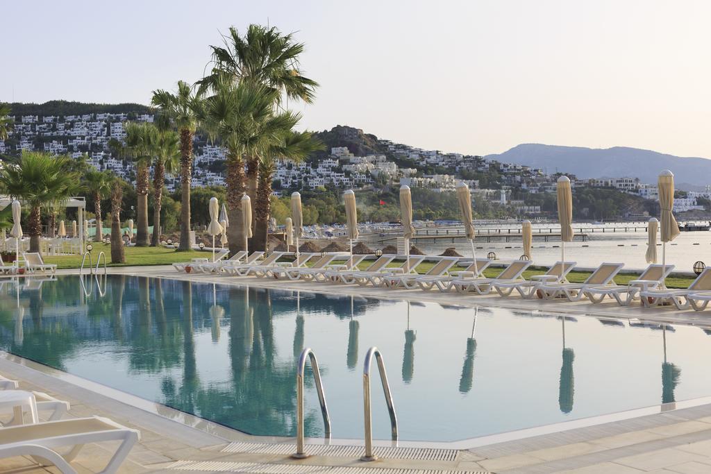 Cocos The Club Hotel Ortakent Bagian luar foto