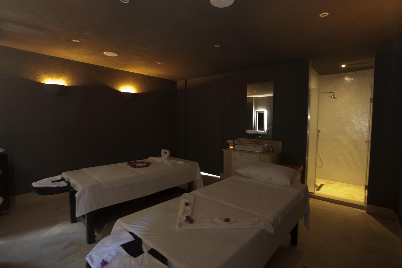 Cocos The Club Hotel Ortakent Bagian luar foto