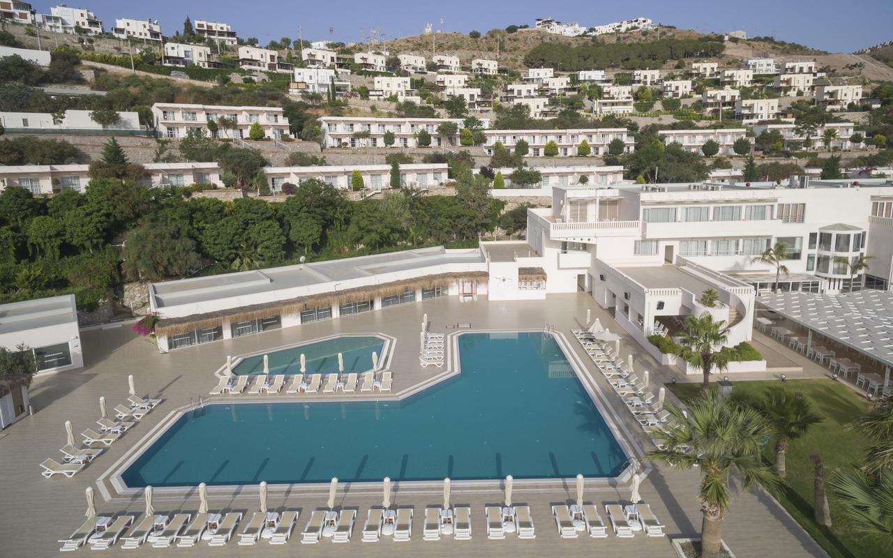Cocos The Club Hotel Ortakent Bagian luar foto